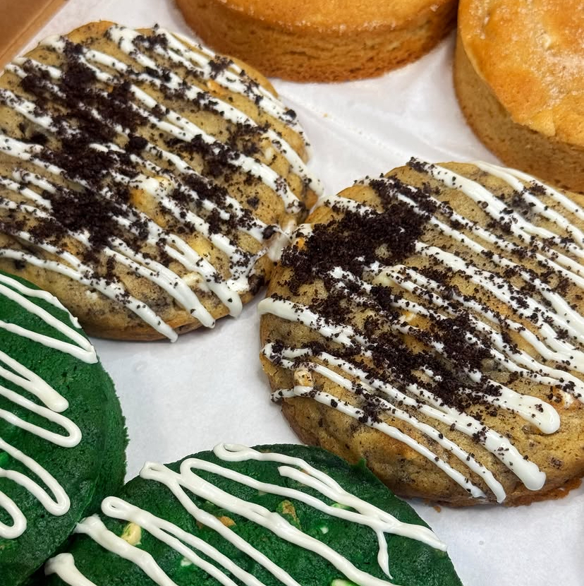 Cookies n cream cookies topped with crushed cookie crumble